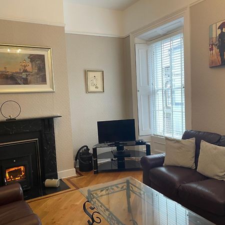 Villa Parisian Style Townhouse Carrick on Shannon Exterior foto