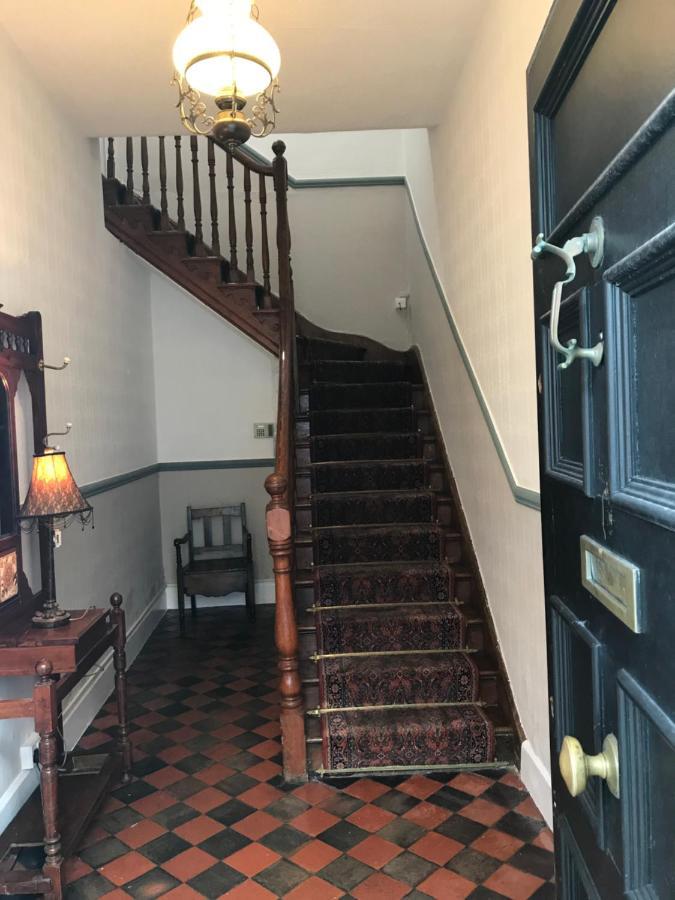 Villa Parisian Style Townhouse Carrick on Shannon Exterior foto