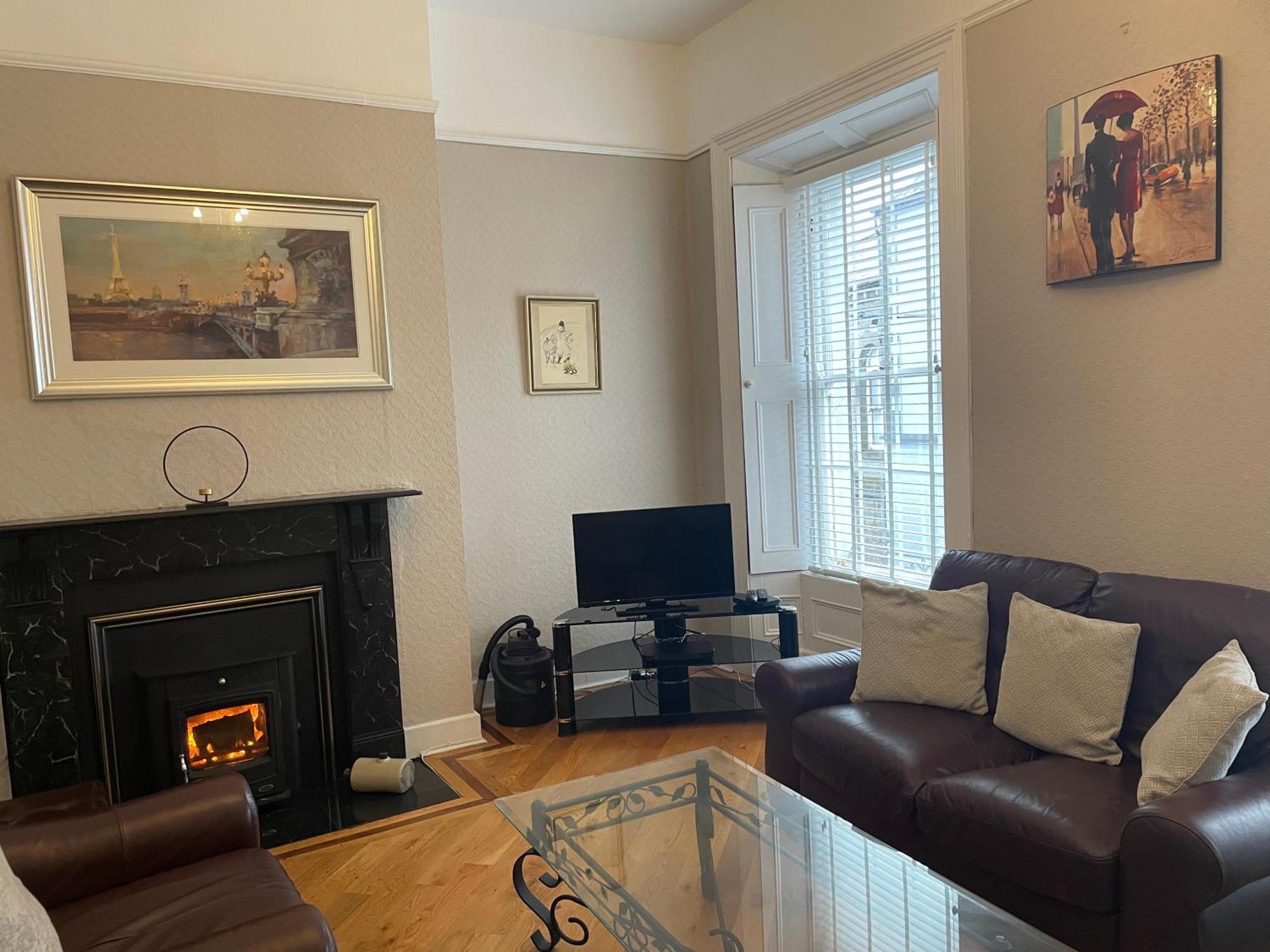 Villa Parisian Style Townhouse Carrick on Shannon Exterior foto